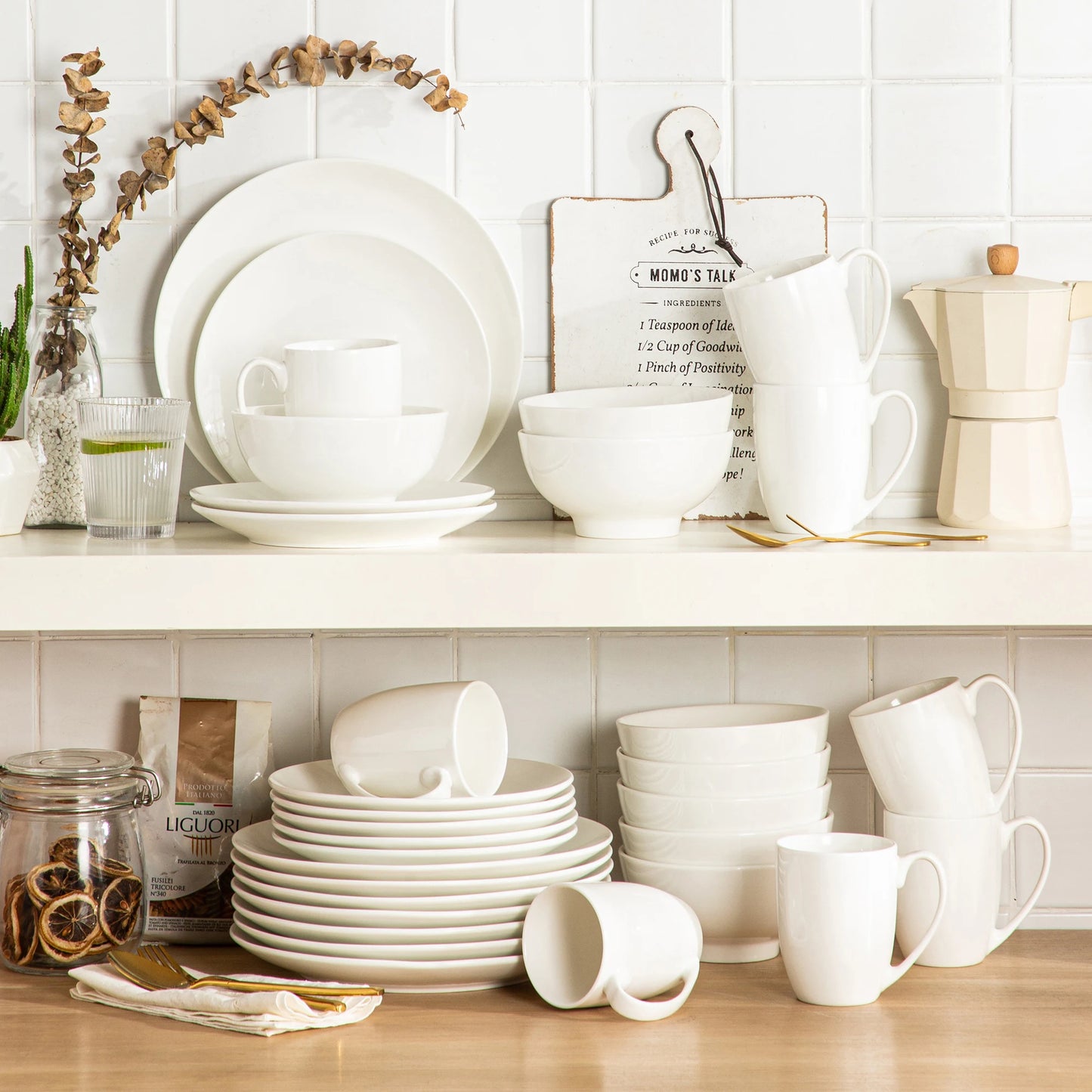 LOVECASA 16/32 Piece White Ceramic Porcelain Dinnerware Tableware Dinner Set with 4PCS Dinner Plate,Dessert Plate,Bowl,Mug Set
