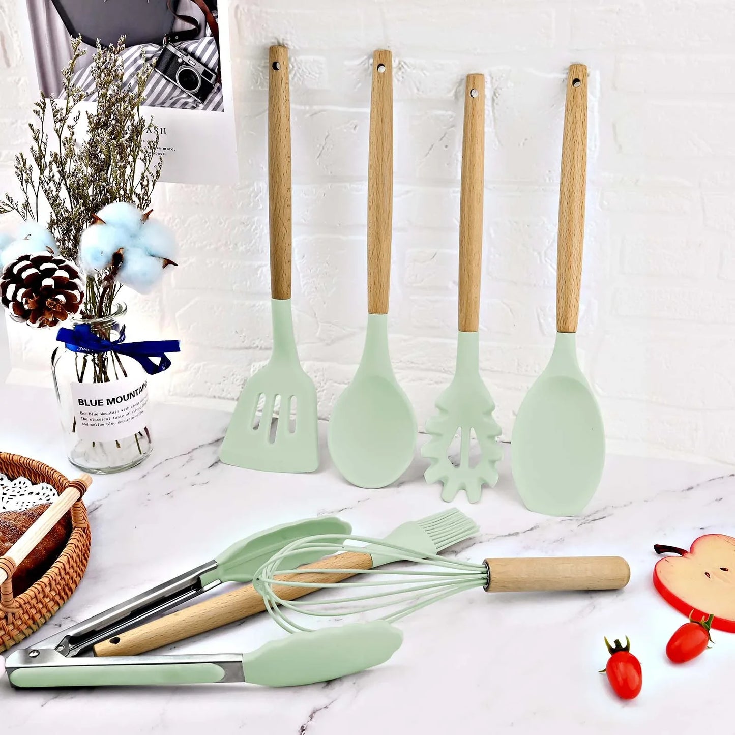 12-piece Set Wooden Handle Silicone Kitchen Utensils Silicone Kitchen Utensils Non-stick Pan Cooking Spatula Baking Storage Tool
