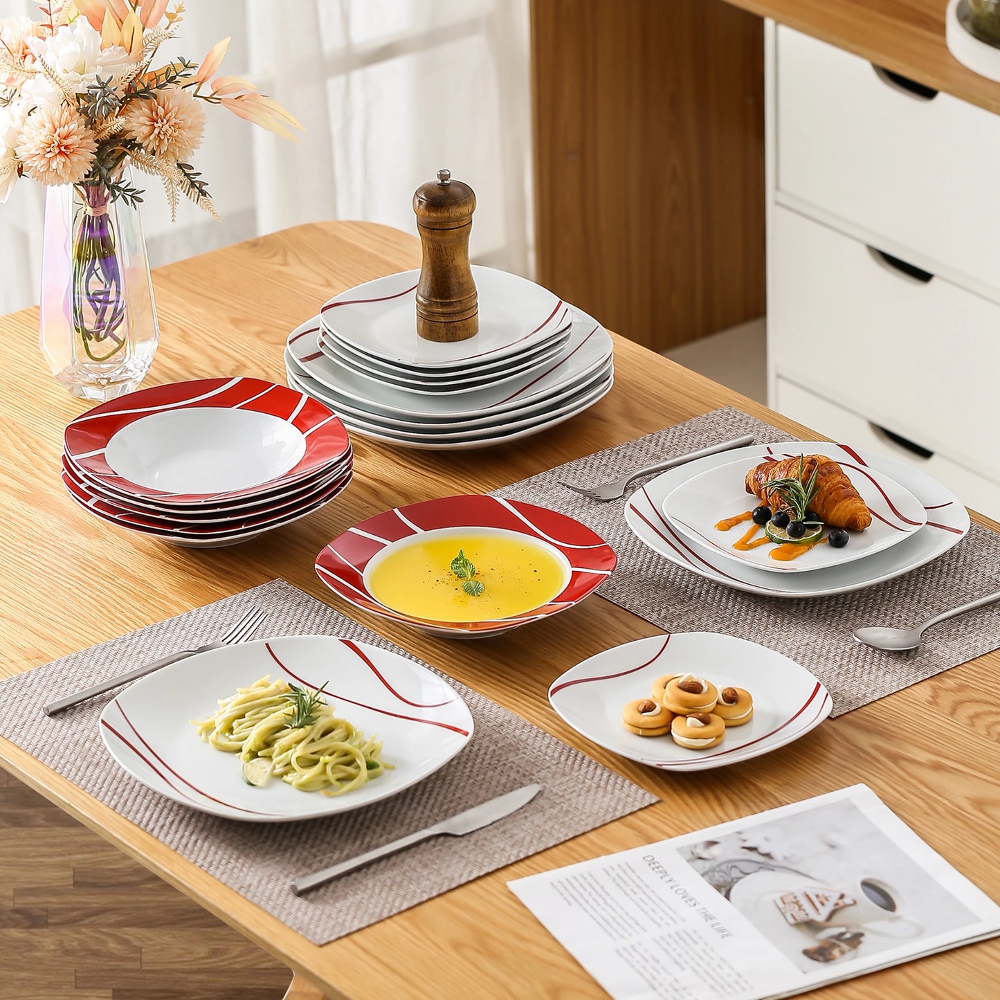 MALACASA 18/36 Piece Red Stripes Porcelain Dinner Set Dinnerware Set with 6PCS Dessert Soup Dinner Plates Service For 6person