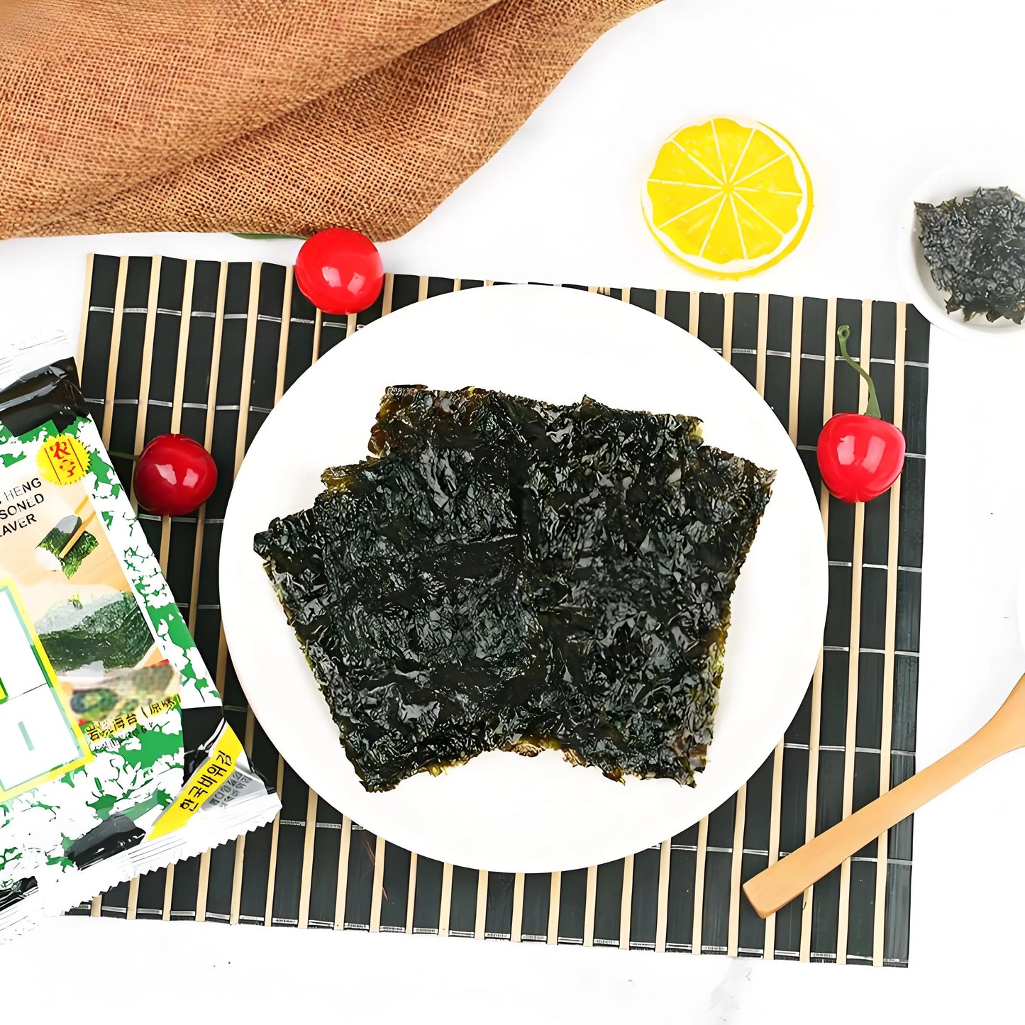 Nong Heng, Roasted Seaweed - Original Flavor, Pack of 3, 16g/bag (24 small packs in total)