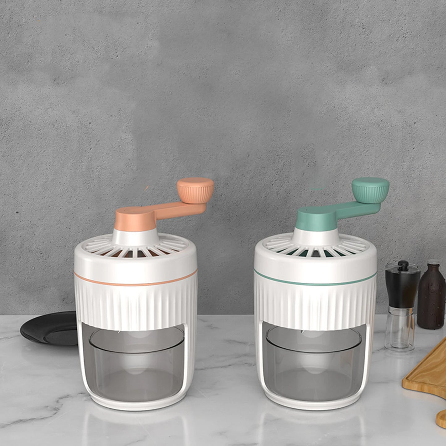 Manual Shaved Ice Crusher Mini Hand Crank Ice Crushing Machine DIY Snowcones Ice Cream Tool for Kitchen Restaurant