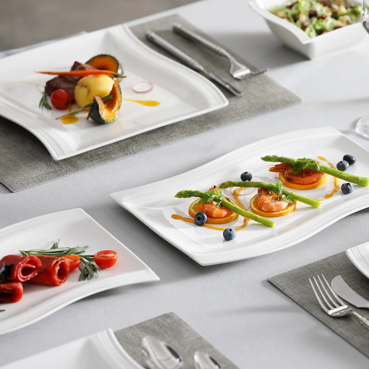 MALACASA 26-Piece Ceramic Porcelain Dinner Set with Bowls Dessert Soup Dinner Plates Rectangular Plates Set Service for 6 Person